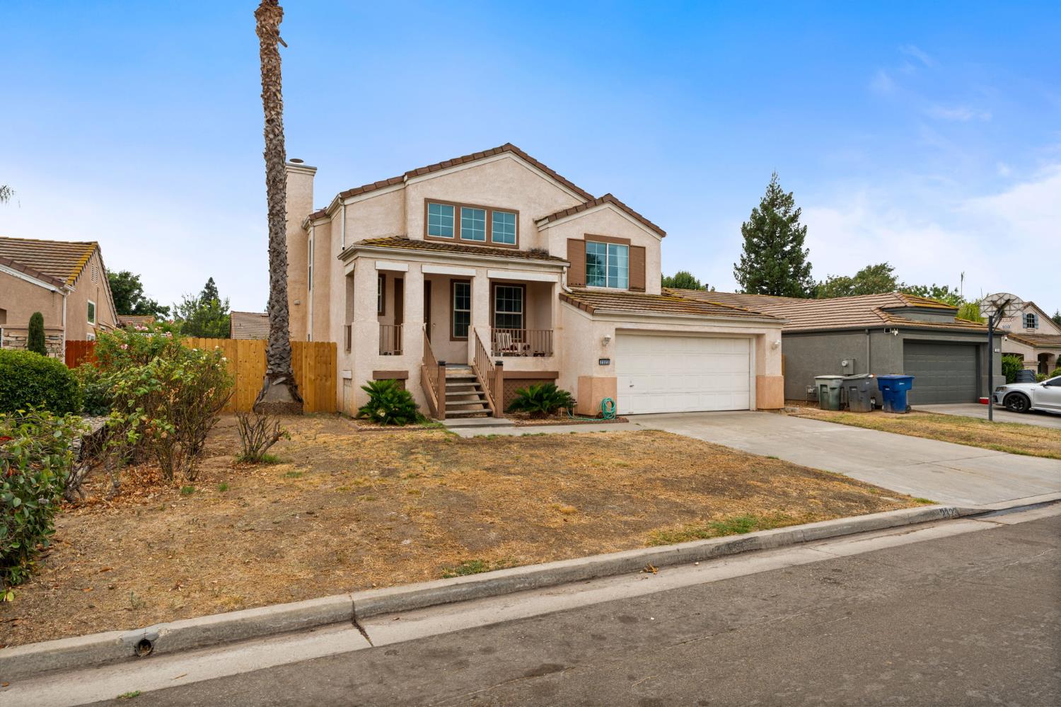 2323 E Houston Ave, Fresno, CA 93720