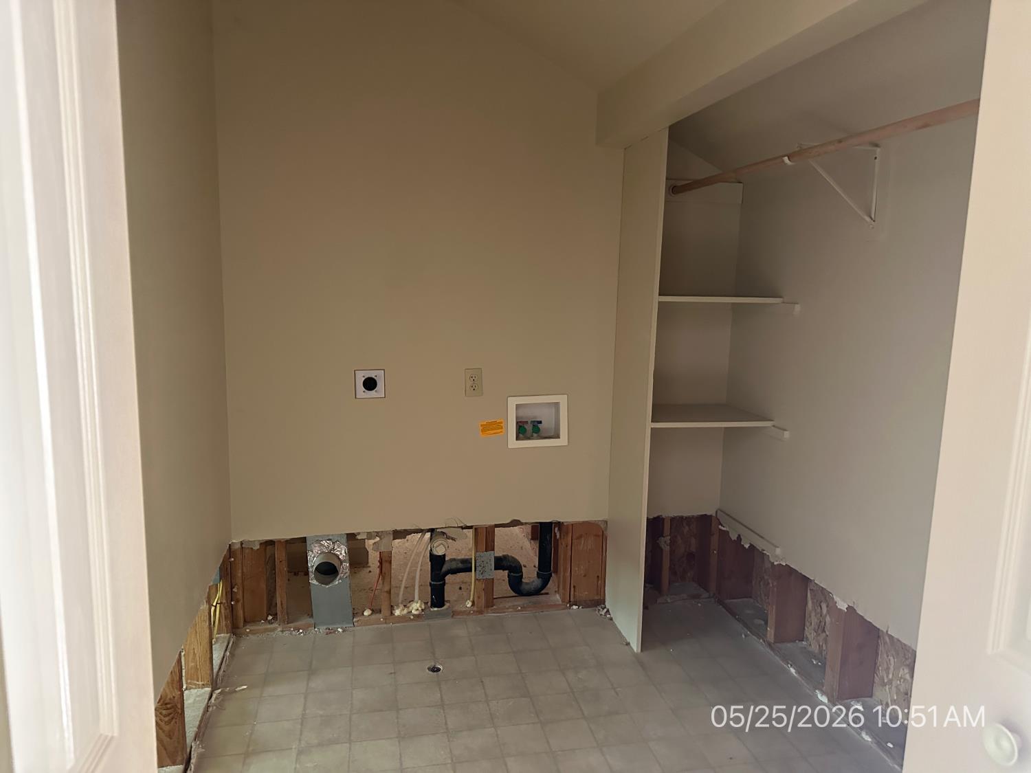 60160 Cascadel Dr N, North Fork, CA 93643