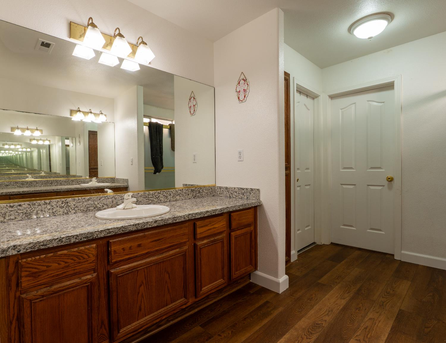 191 Orange St, Kingsburg, CA 93631