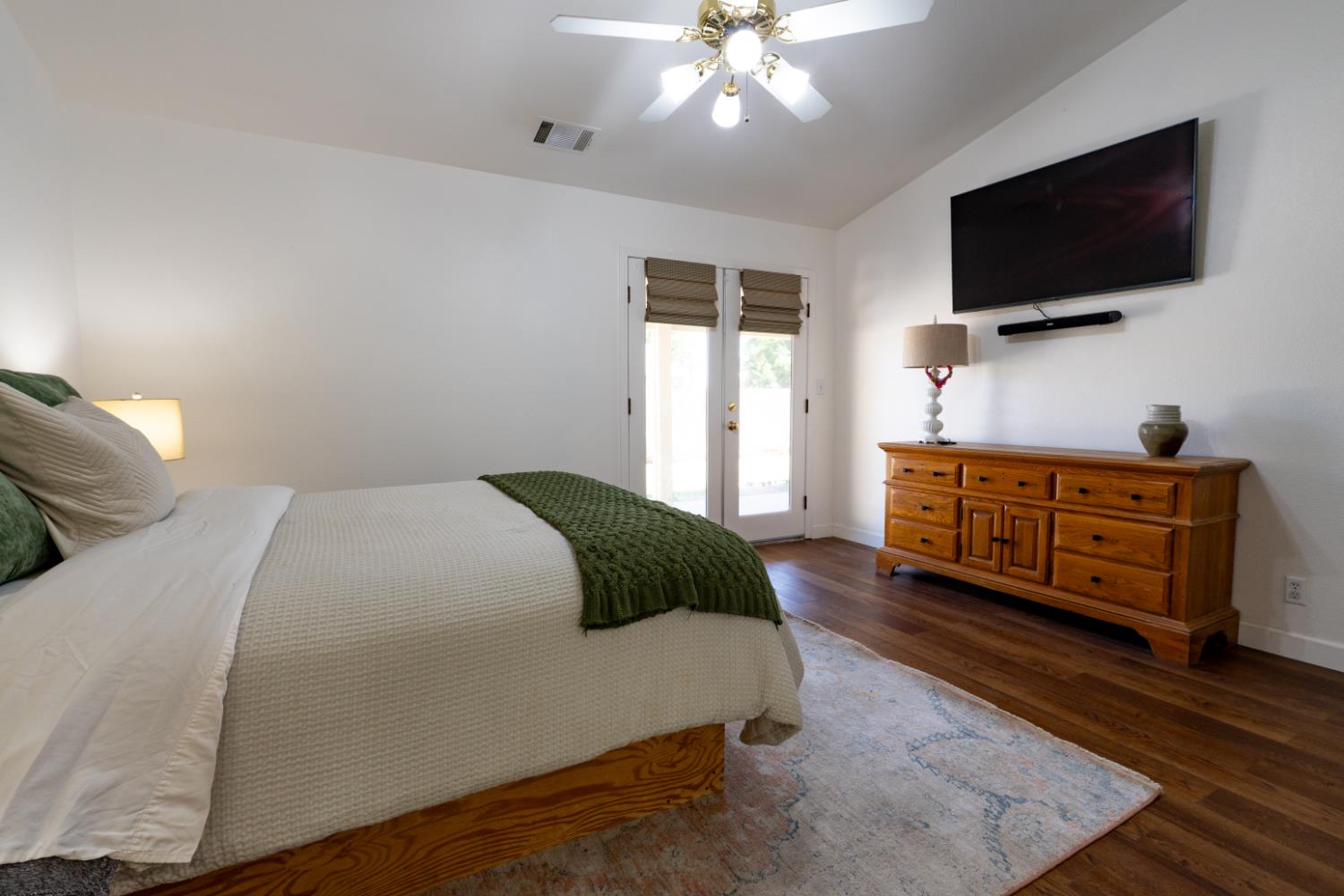 191 Orange St, Kingsburg, CA 93631