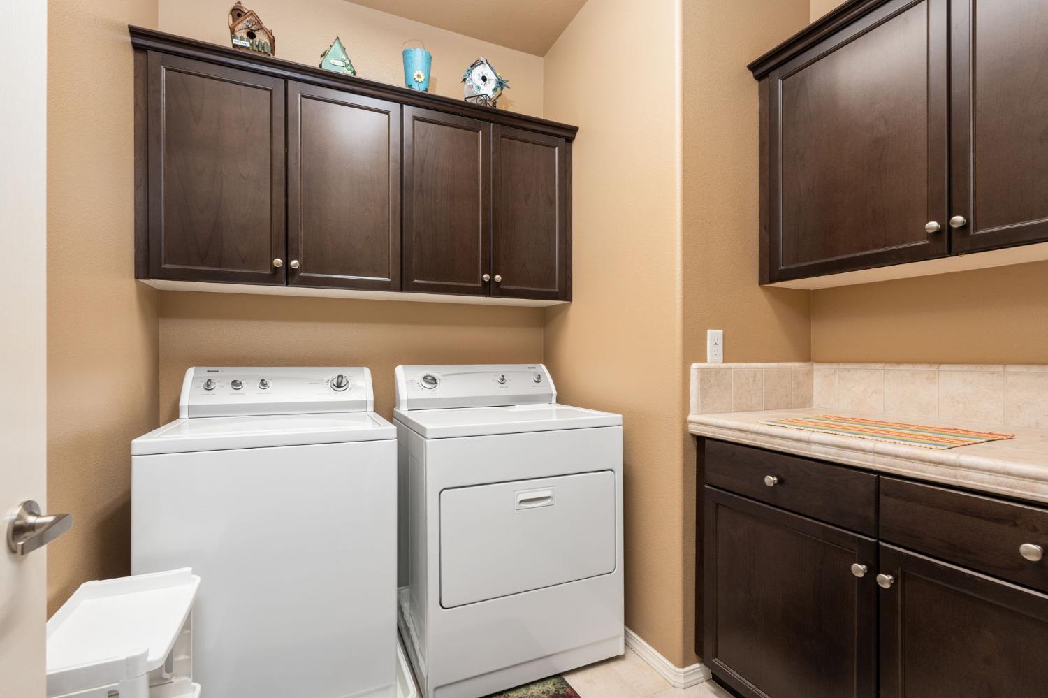 4161 Harlan Ranch Blvd, Clovis, CA 93619