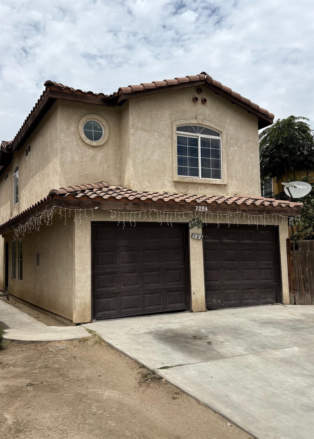 709 L St, Bakersfield, CA 93304
