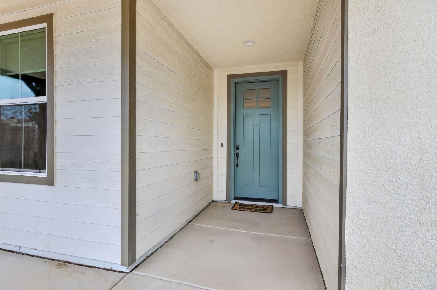 907 Orchard Hills Rd, Madera, CA 93636