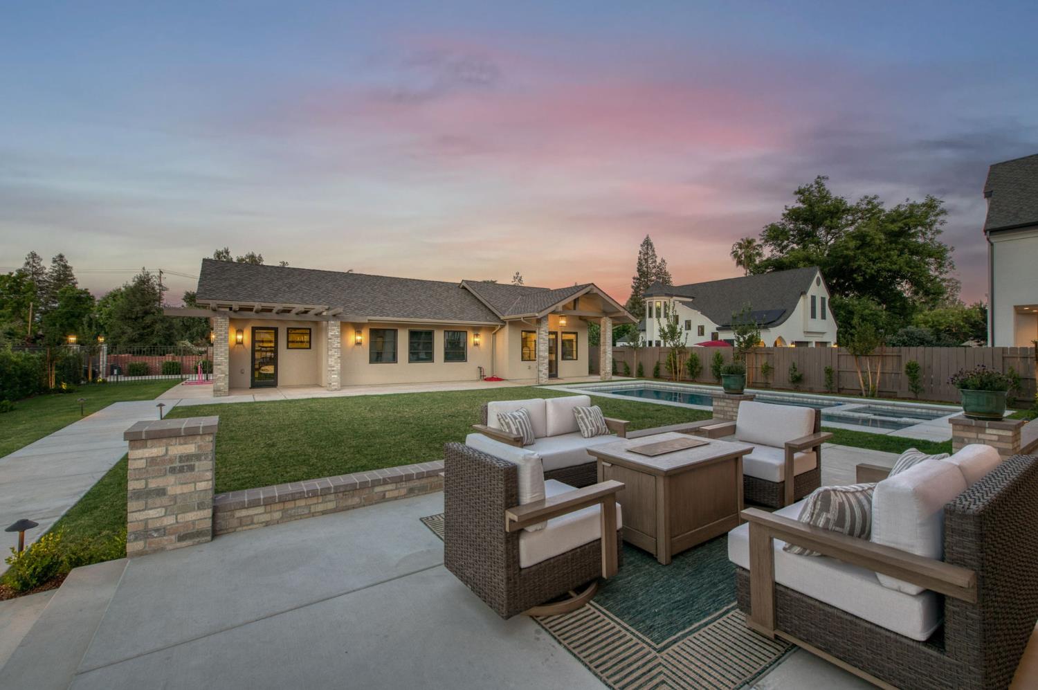 4794 N Van Ness Blvd, Fresno, CA 93704