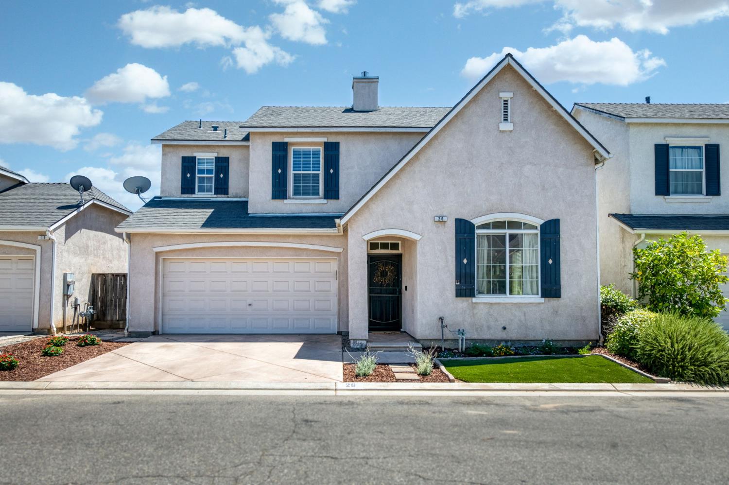 26 W Siena Ln, Clovis, CA 93619
