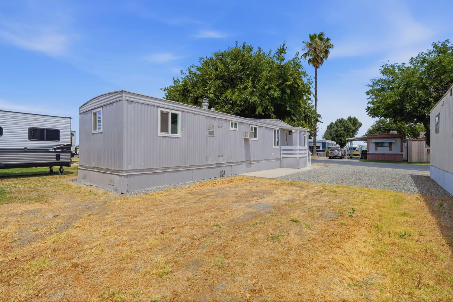 12846 Lacey Blvd #15, Hanford, CA 93230