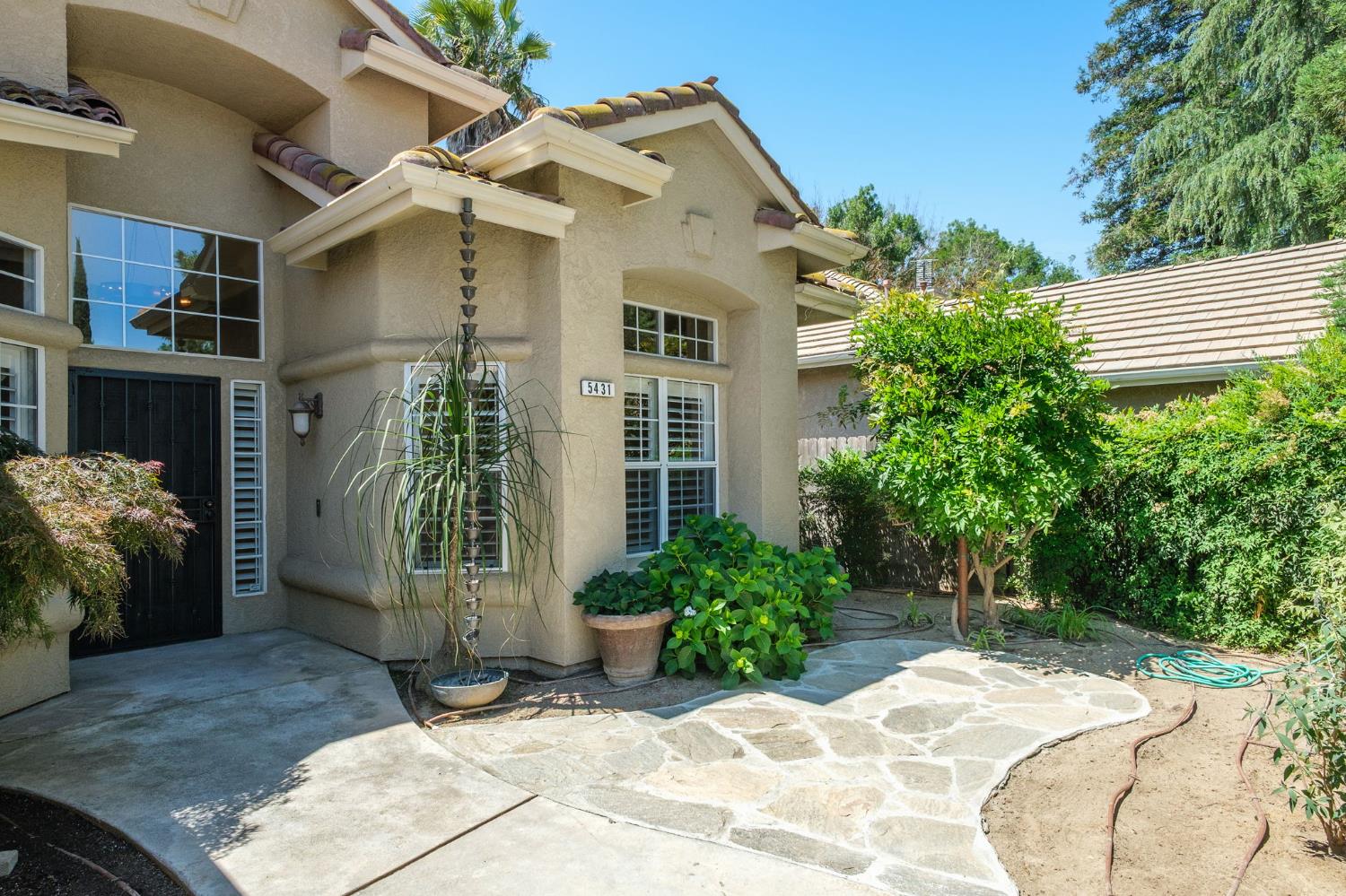 5431 W Bedford Ave, Fresno, CA 93722