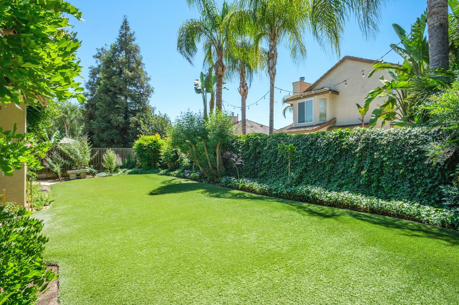 5431 W Bedford Ave, Fresno, CA 93722