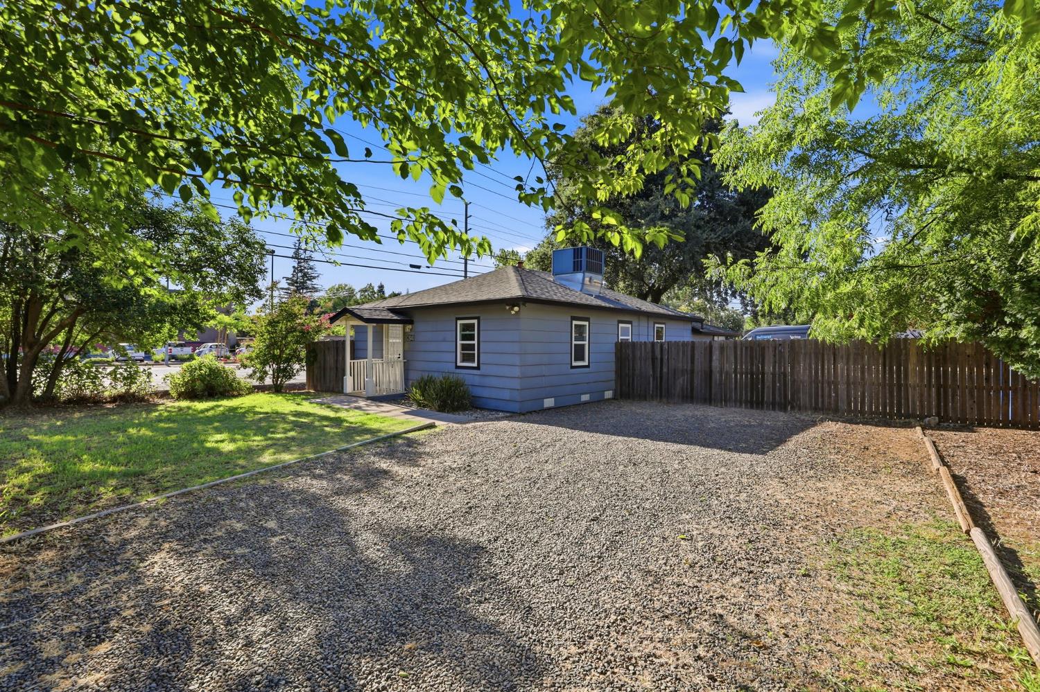 2940 Walnut Ave, Out Of Area, CA 95608