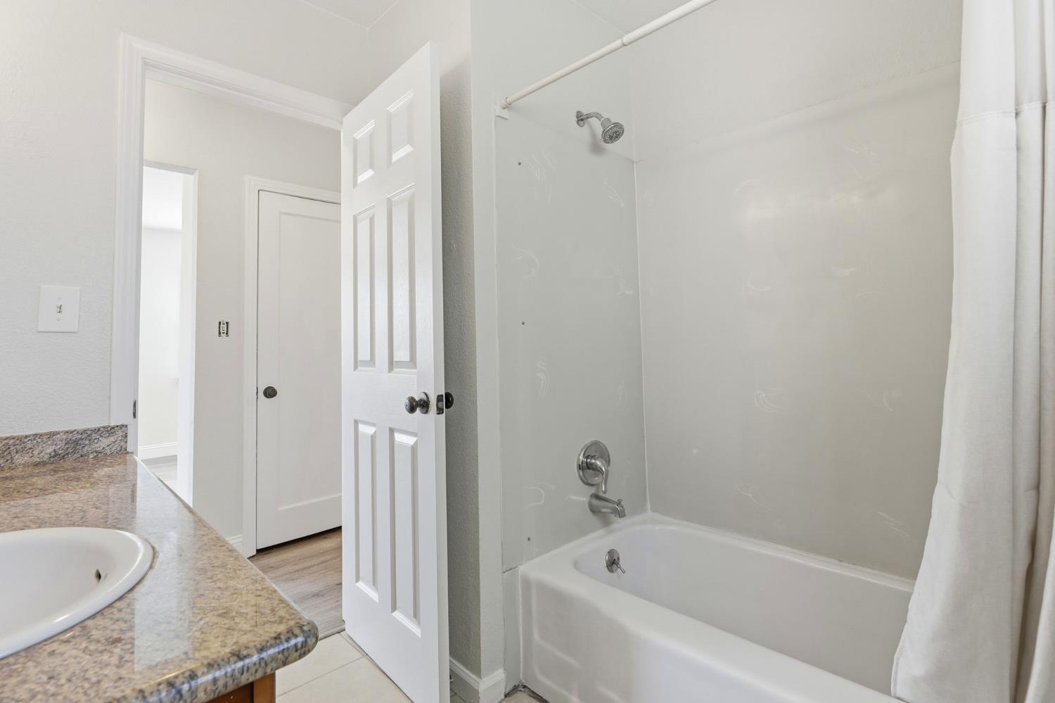 2940 Walnut Ave, Out Of Area, CA 95608