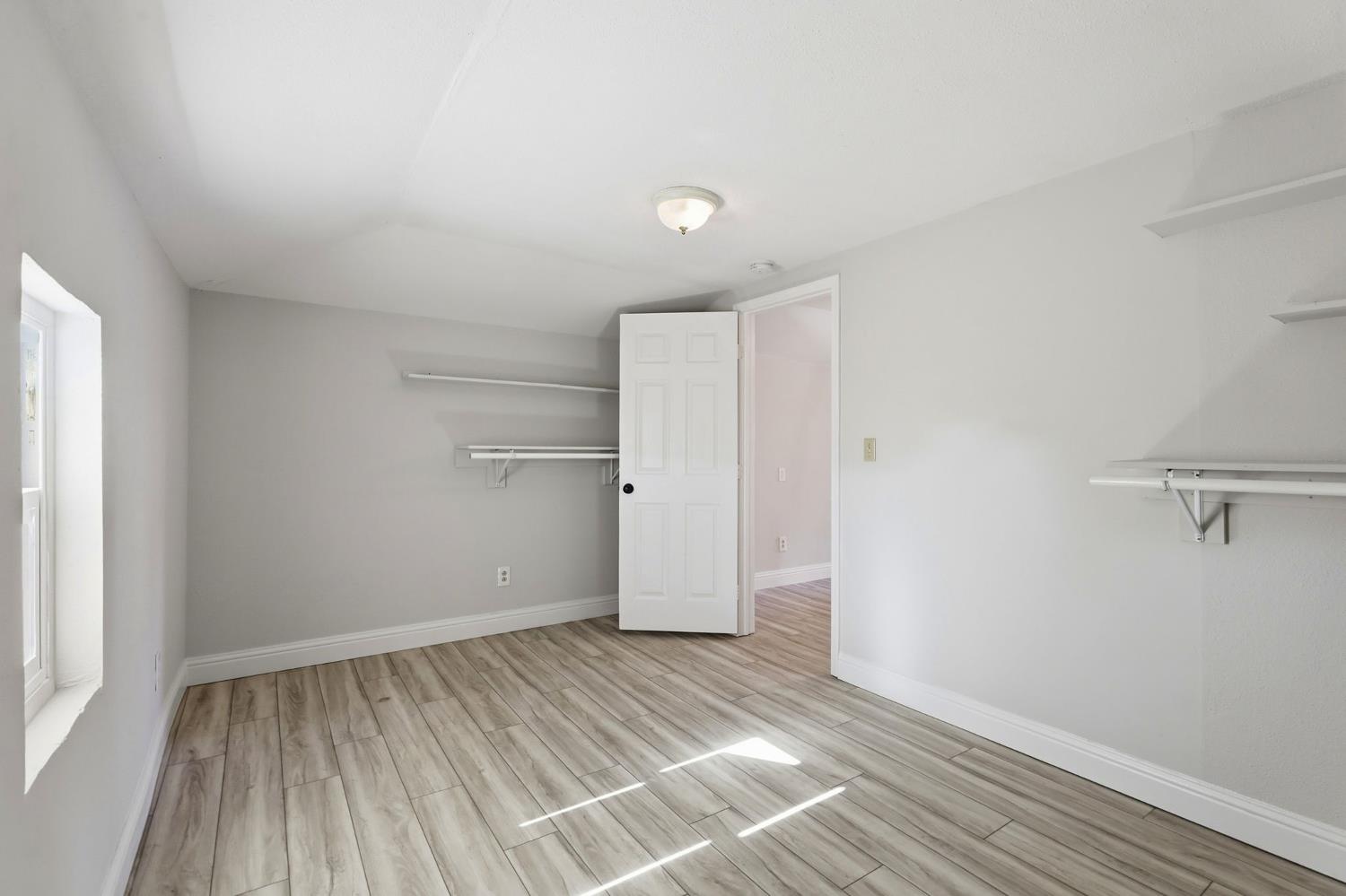 2940 Walnut Ave, Out Of Area, CA 95608