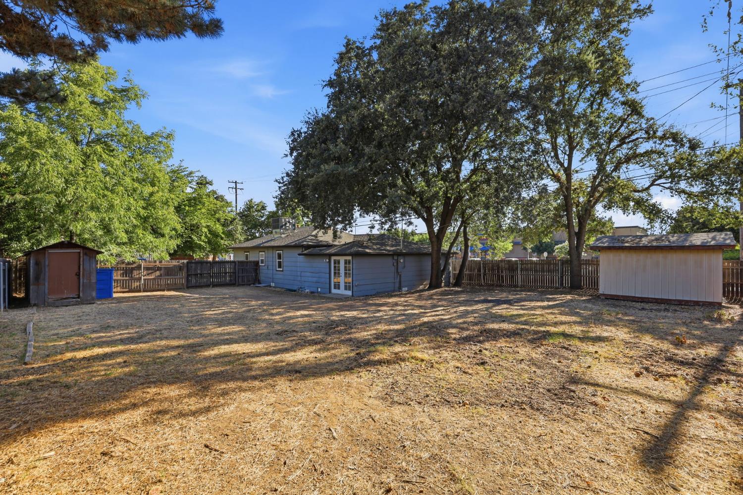 2940 Walnut Ave, Out Of Area, CA 95608
