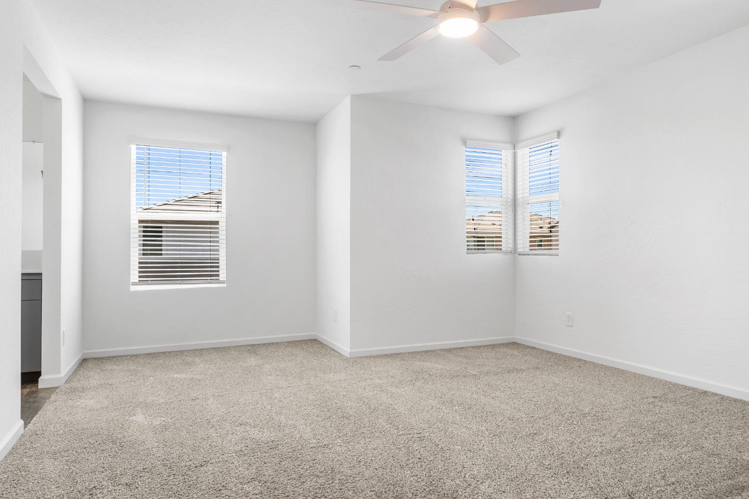 1909 Kelly Ln, Clovis, CA 93611