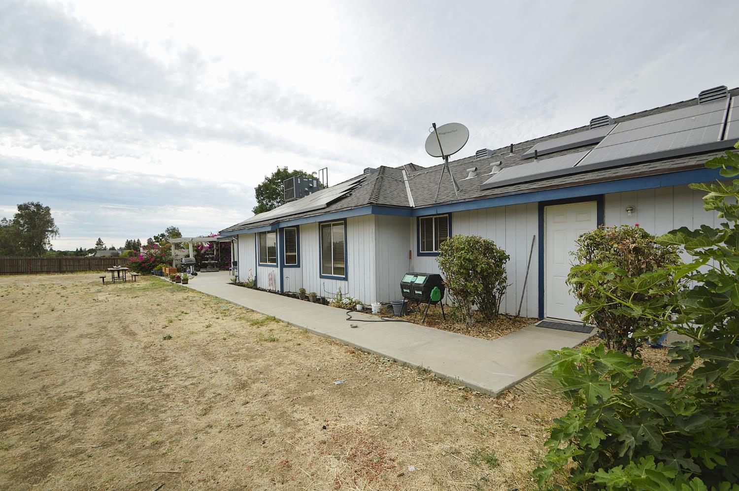 29710 Avenue 22, Madera, CA 93838