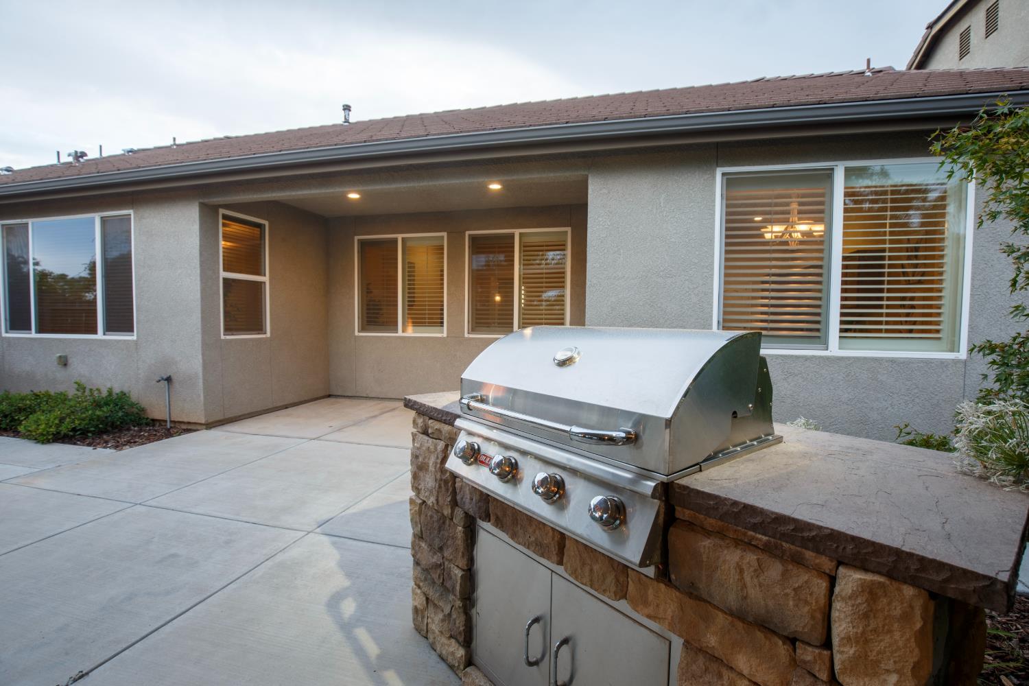 739 Hermosa Ave, Clovis, CA 93619
