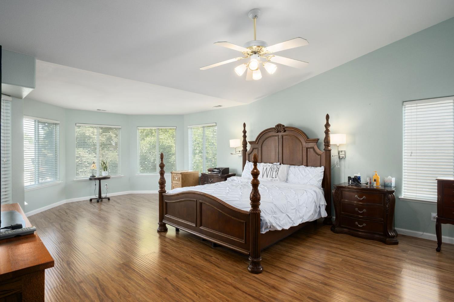 741 N Oxford Ave, Clovis, CA 93611