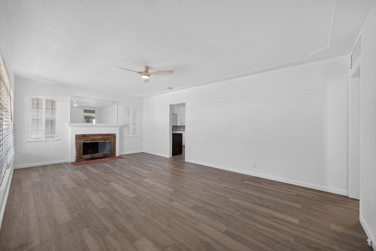 2908 E Terrace Ave, Fresno, CA 93703