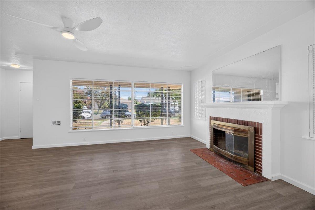 2908 E Terrace Ave, Fresno, CA 93703