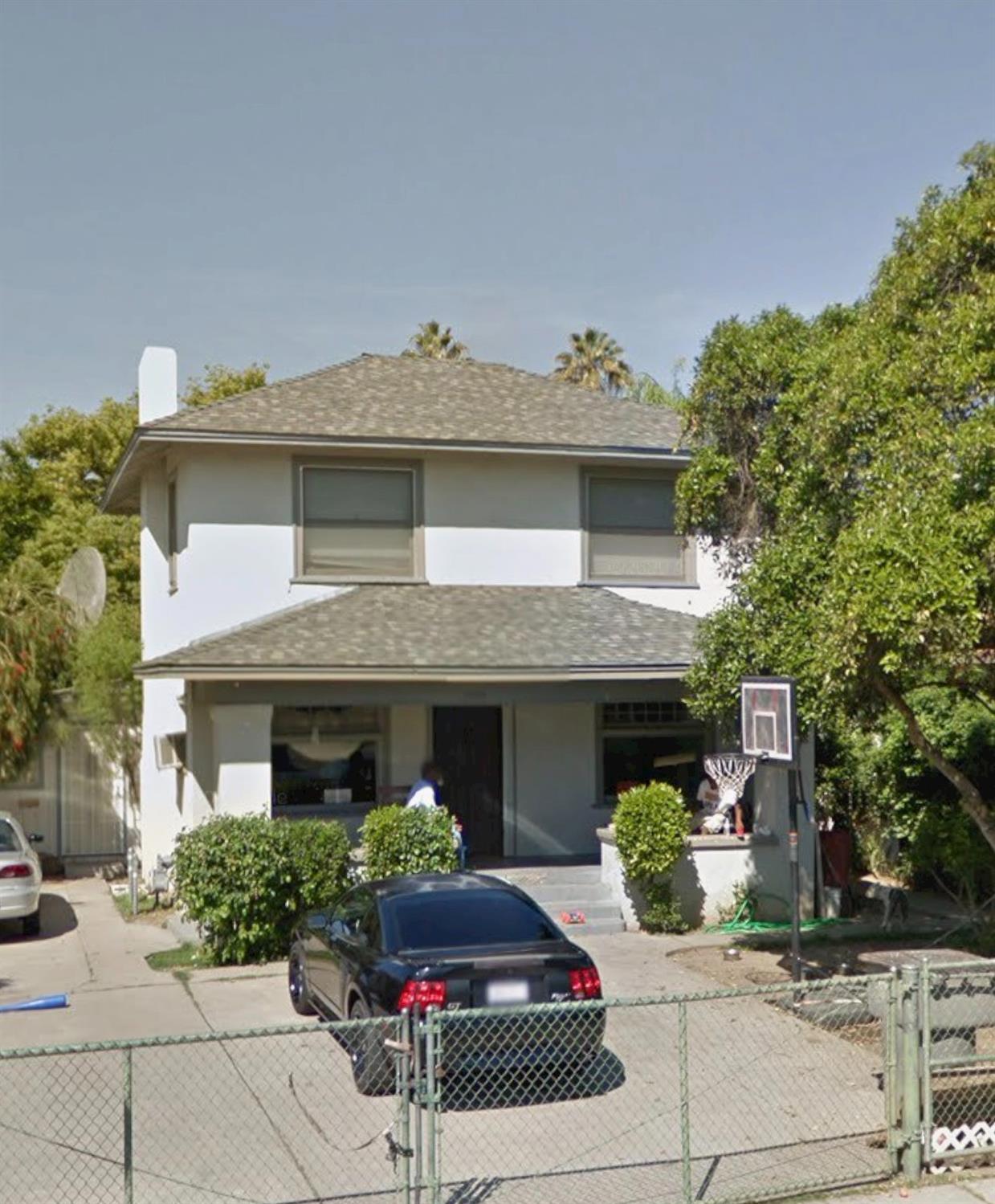 425 N Broadway St, Fresno, CA 93701