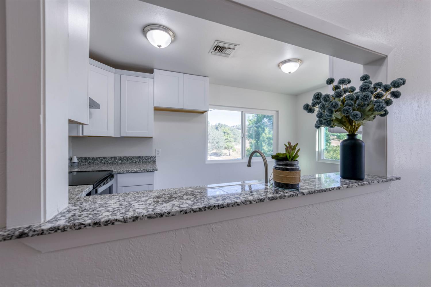 29531 Morgan Canyon Rd, Prather, CA 93651