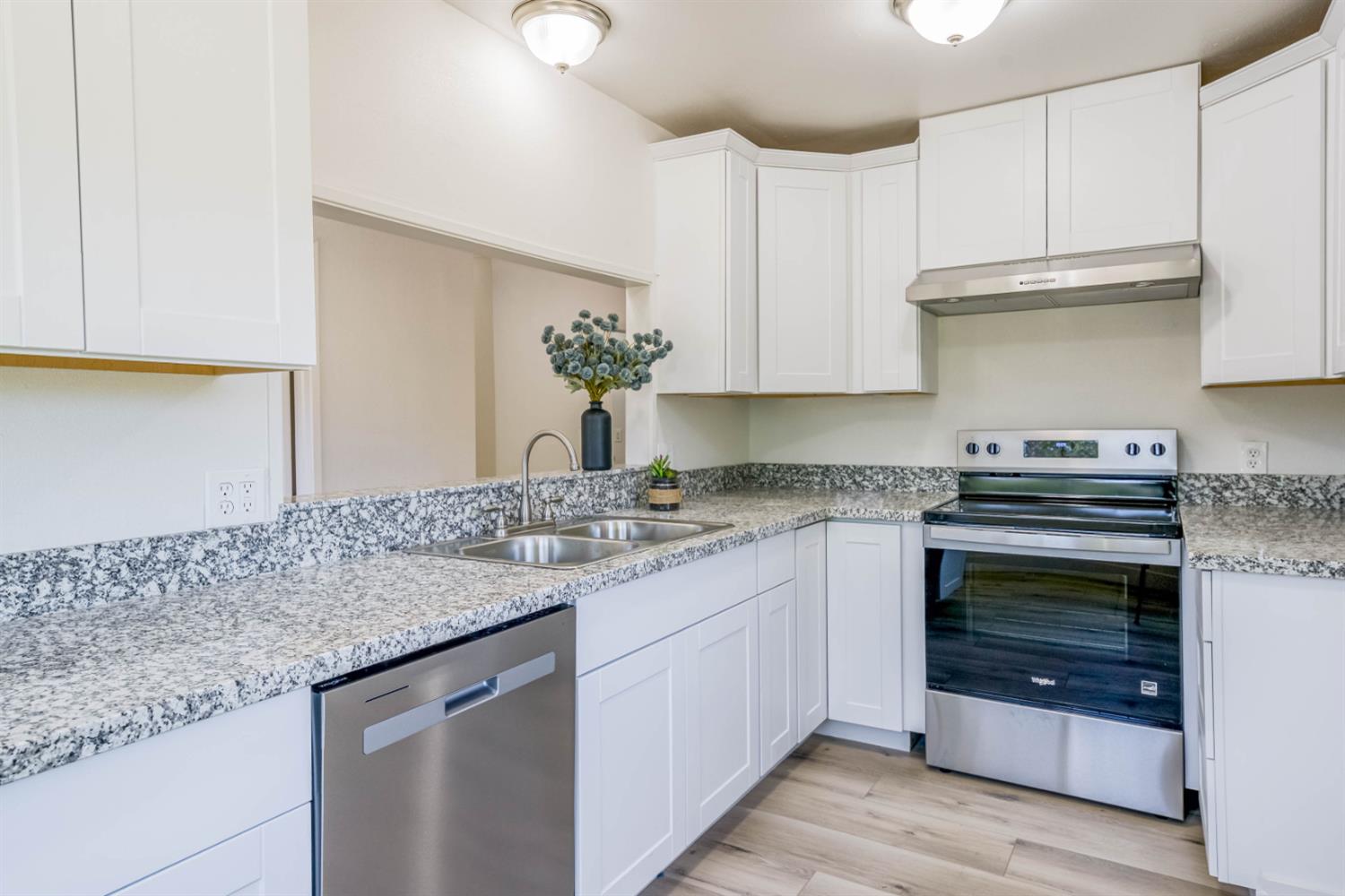 29531 Morgan Canyon Rd, Prather, CA 93651