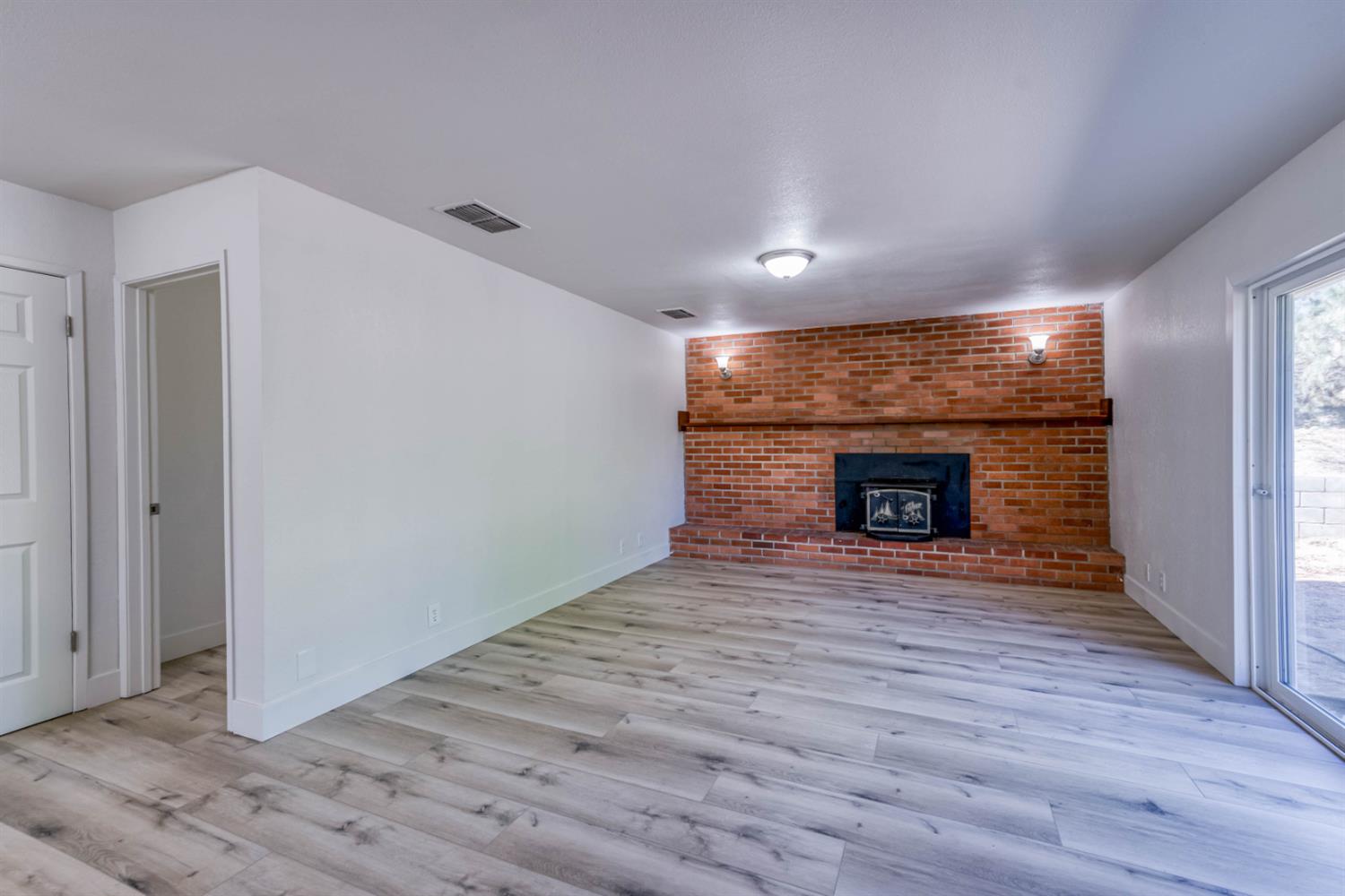 29531 Morgan Canyon Rd, Prather, CA 93651