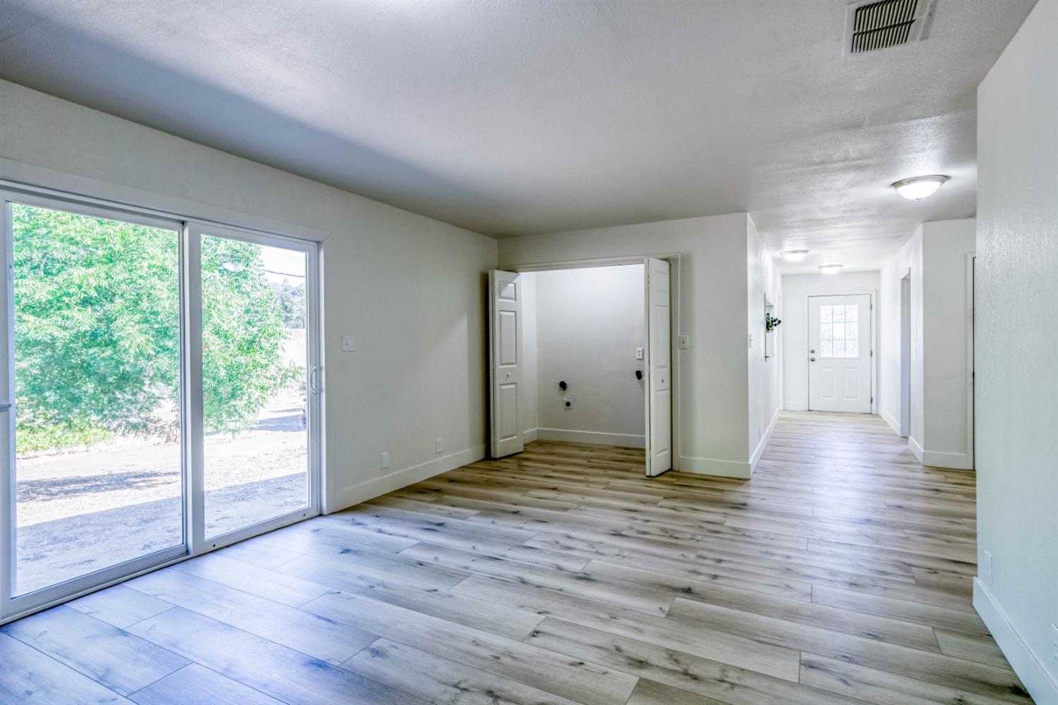 29531 Morgan Canyon Rd, Prather, CA 93651