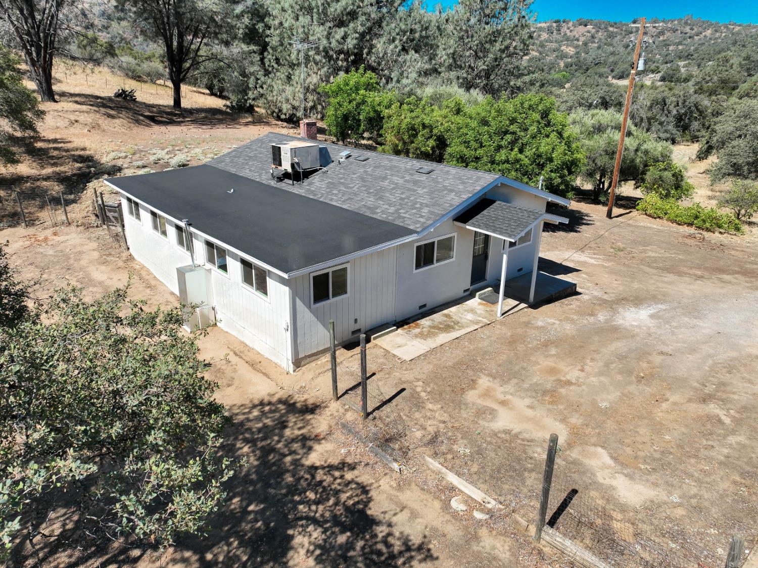 29531 Morgan Canyon Rd, Prather, CA 93651