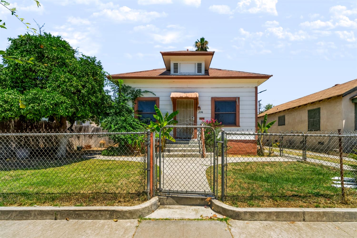 236 E St, Fresno, CA 93706