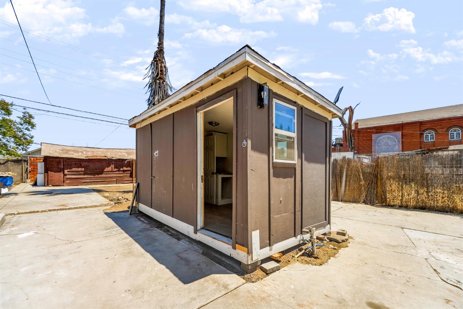 236 E St, Fresno, CA 93706