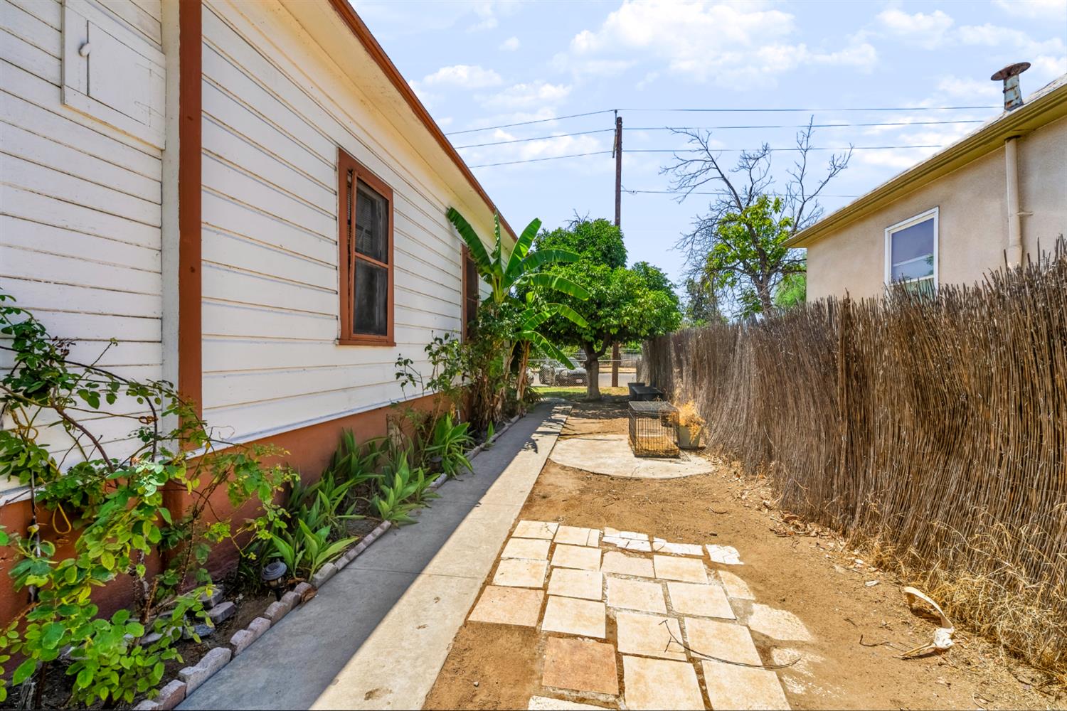 236 E St, Fresno, CA 93706