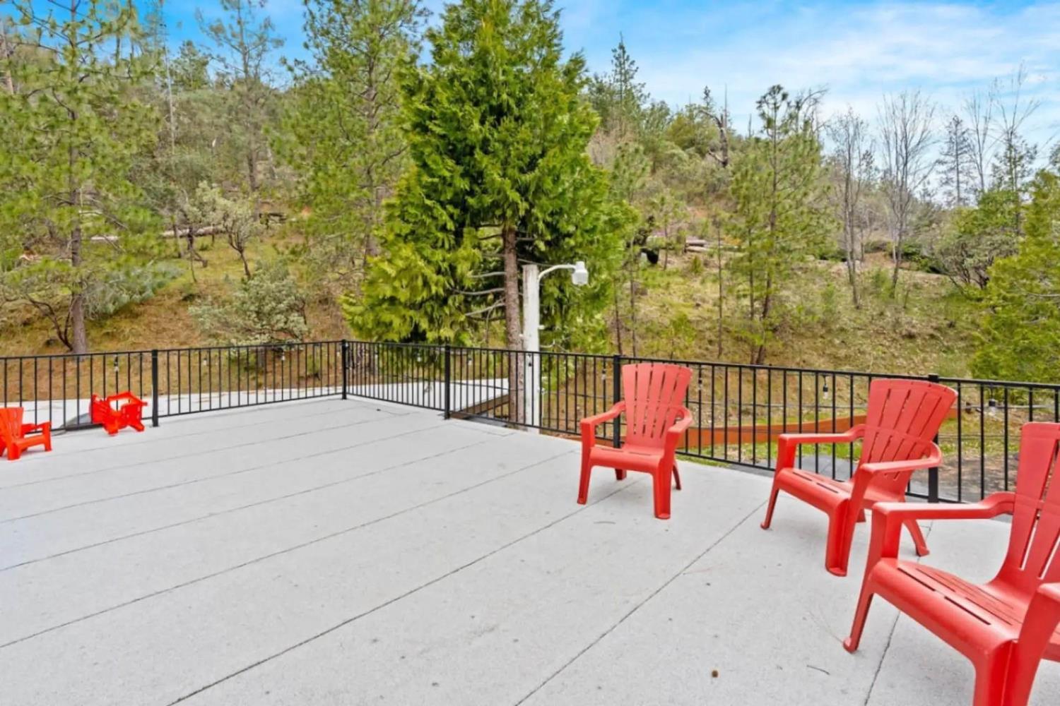 51438 Coleman Ranch Rd, Oakhurst, CA 93644