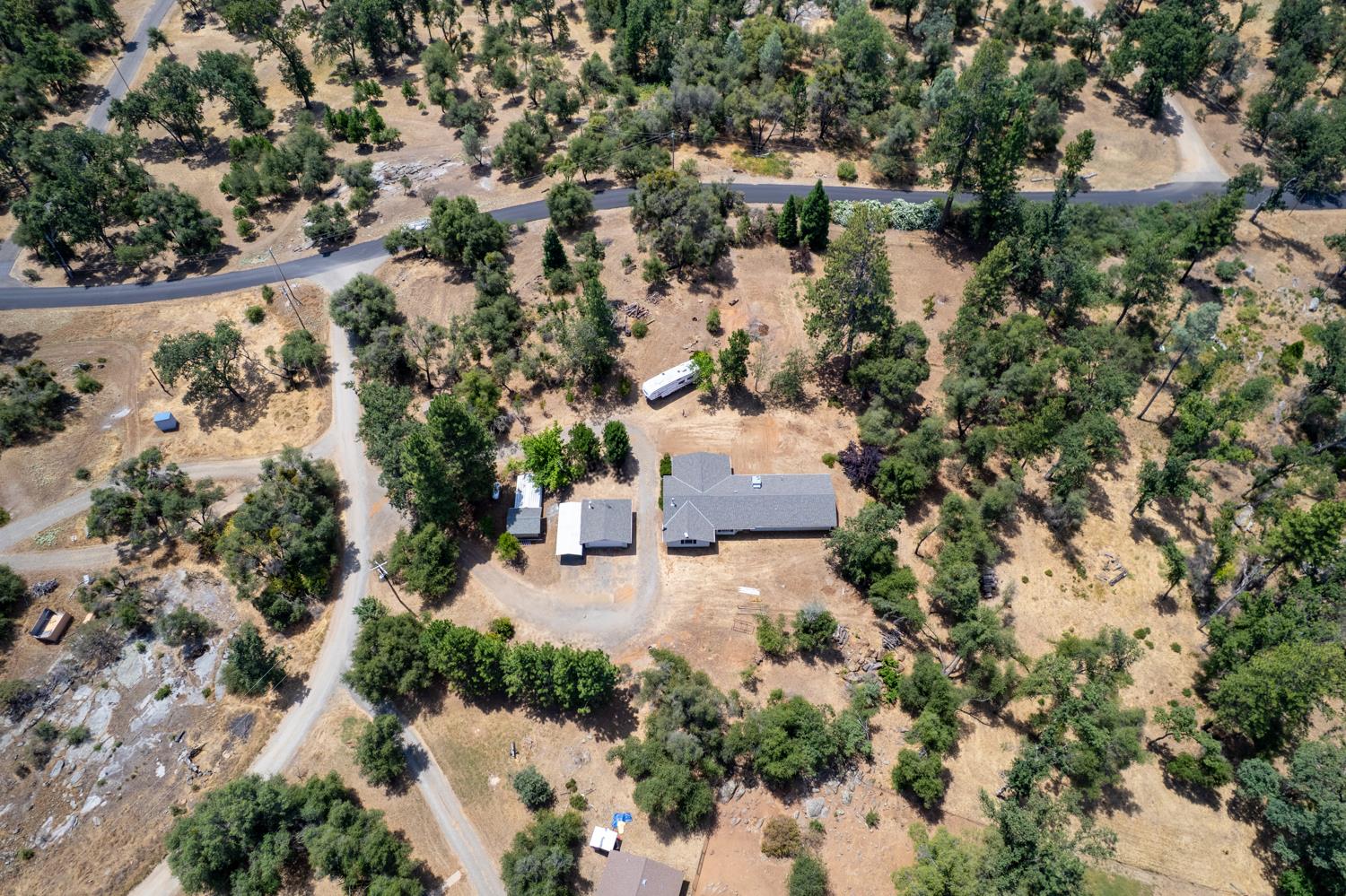 5627 Buckskin Rd, Mariposa, CA 95338