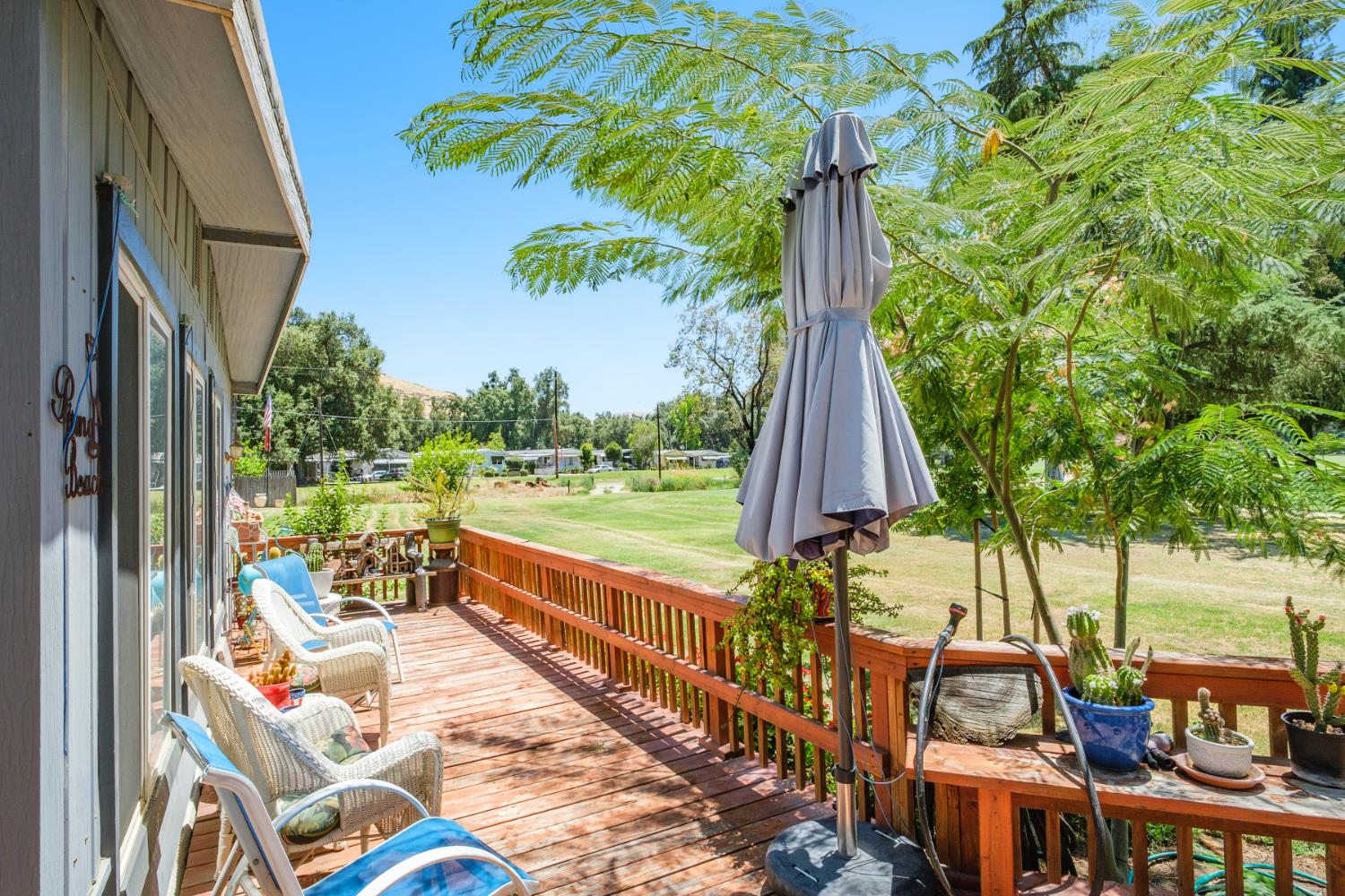 339 N Frankwood Ave #17, Sanger, CA 93657