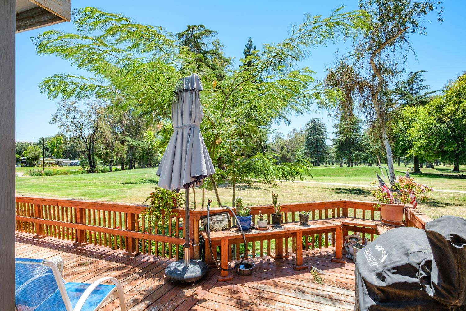 339 N Frankwood Ave #17, Sanger, CA 93657