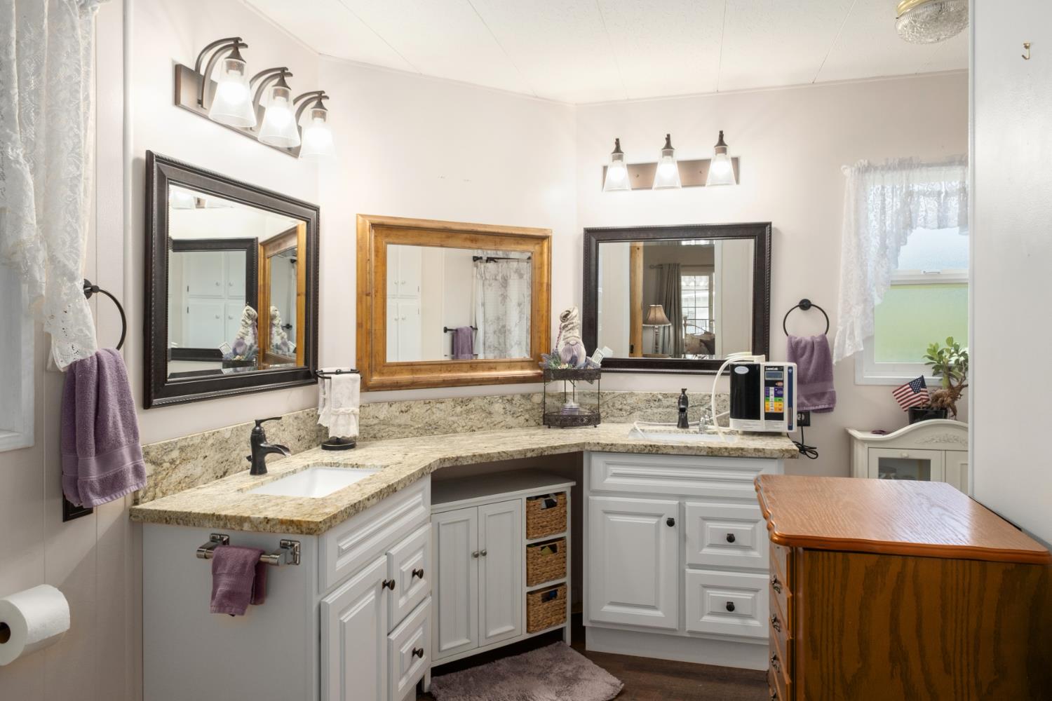 339 N Frankwood Ave #17, Sanger, CA 93657