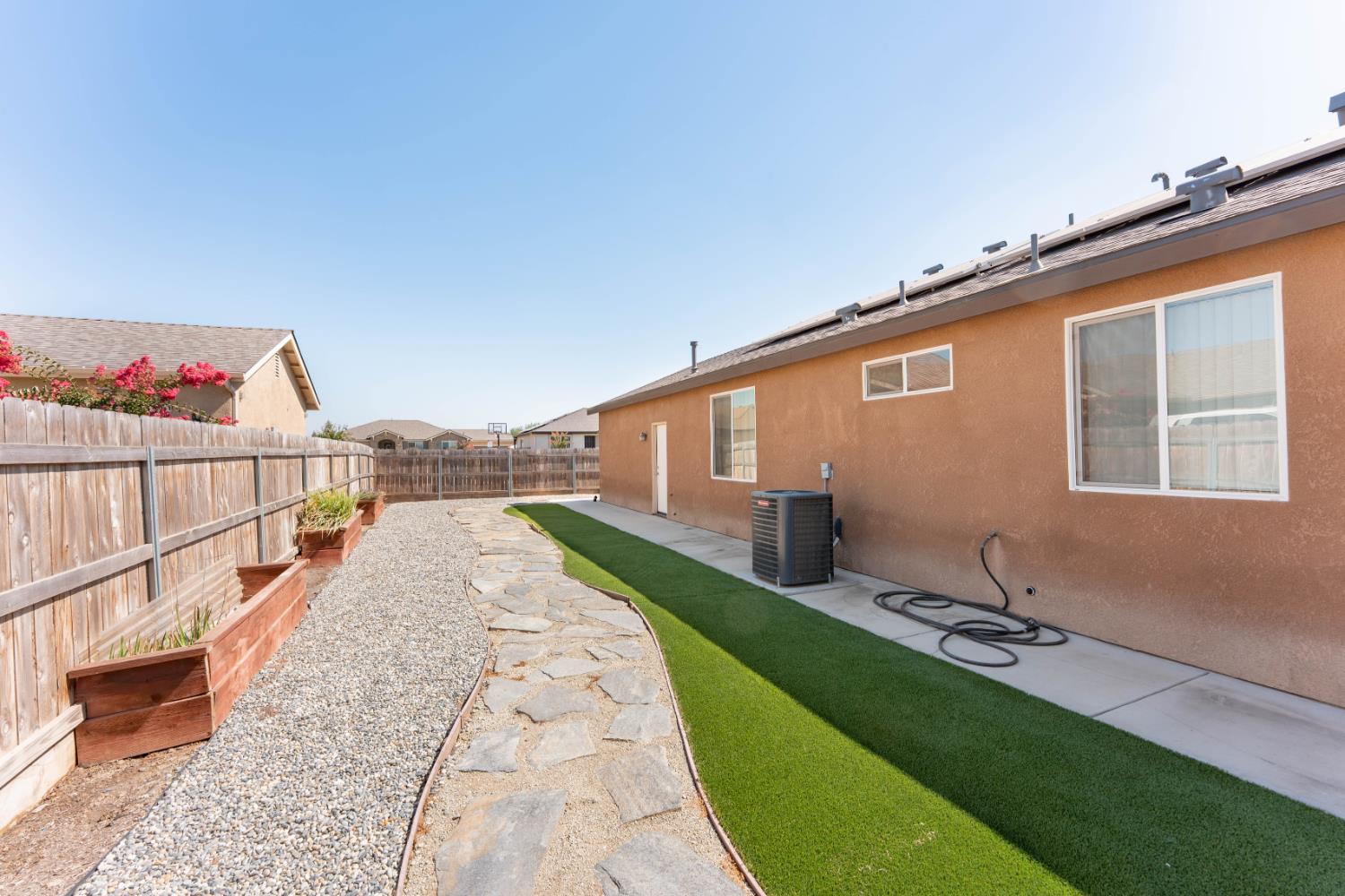 4005 S Fontana, Visalia, CA 93277