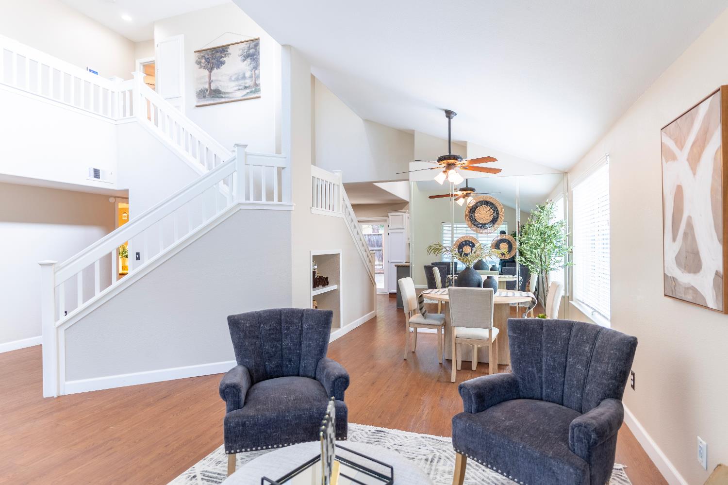 978 E Lexington Ave, Fresno, CA 93720