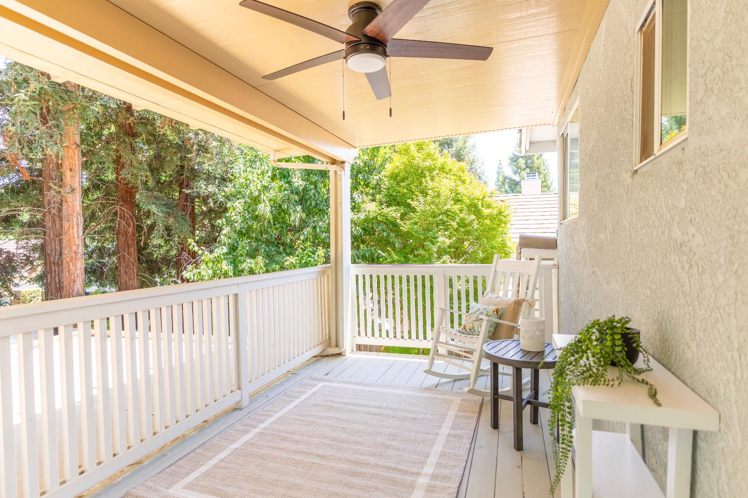 978 E Lexington Ave, Fresno, CA 93720