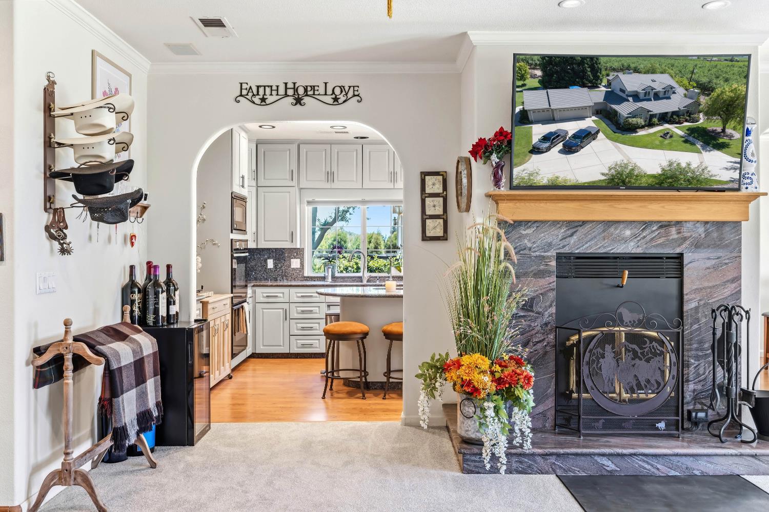 14361 Lombardy, Delhi, CA 95315