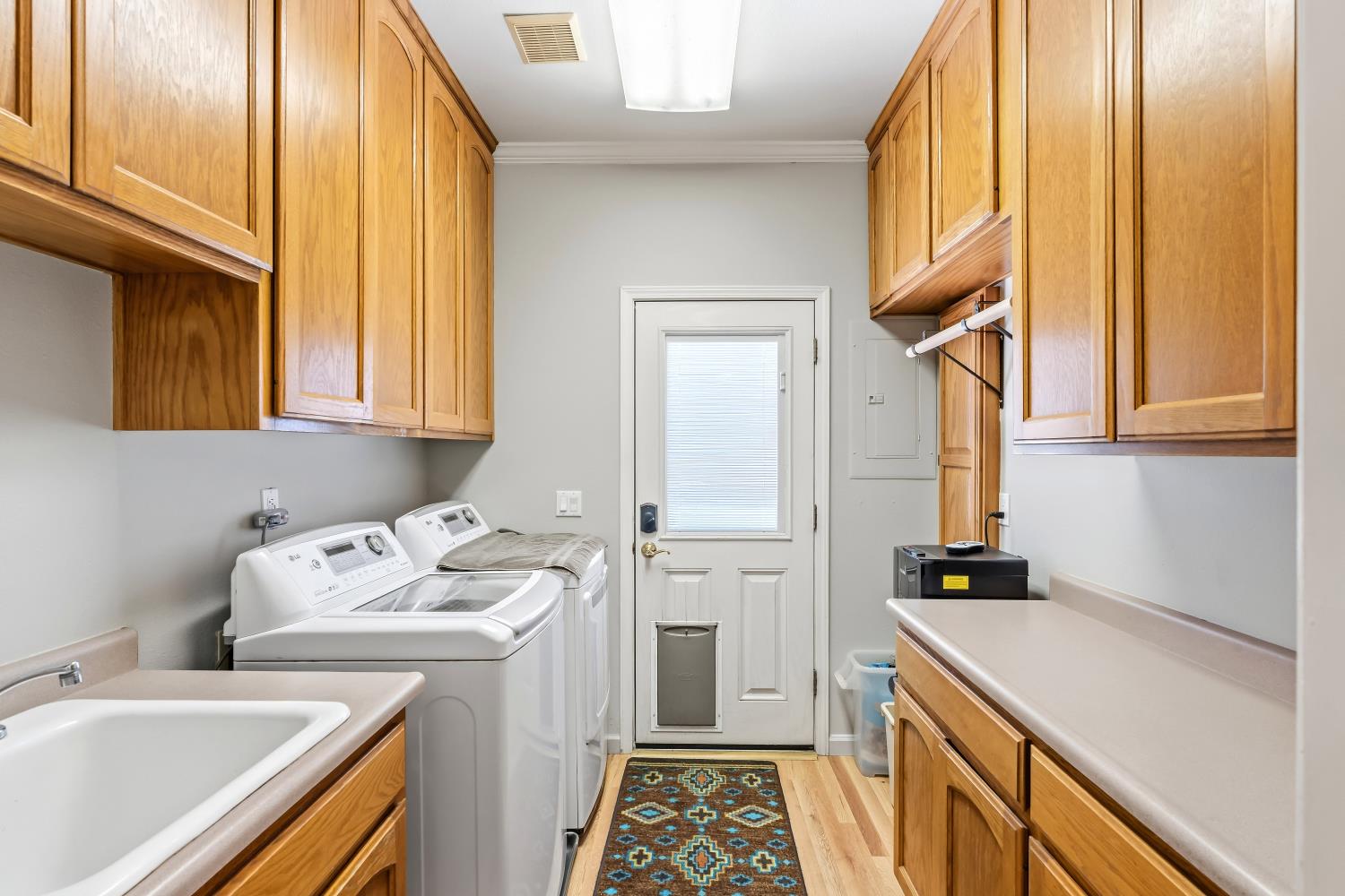 14361 Lombardy, Delhi, CA 95315