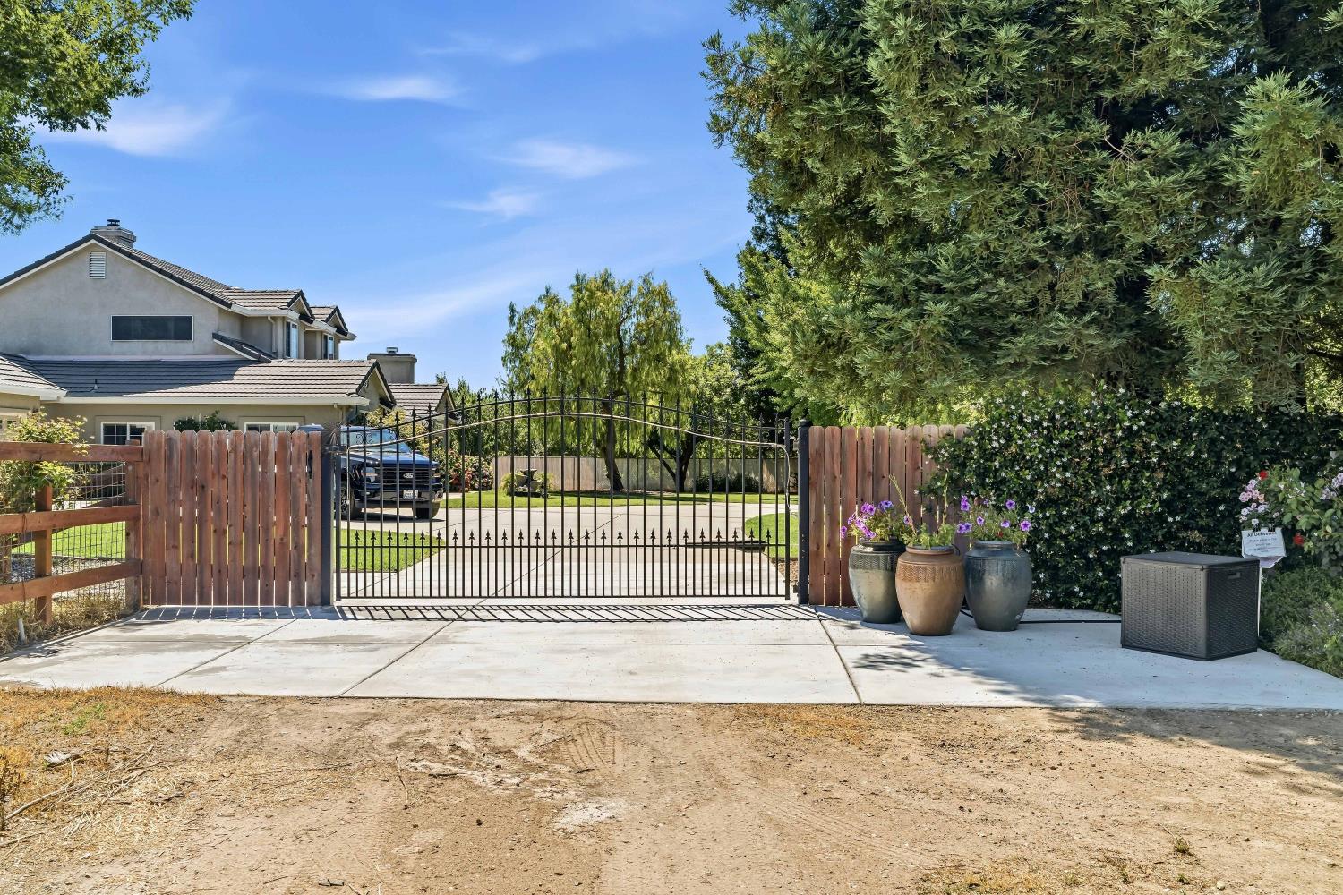 14361 Lombardy, Delhi, CA 95315