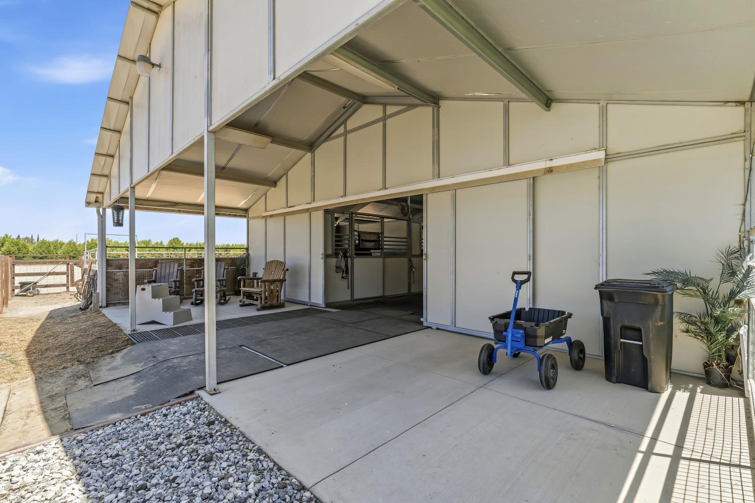 14361 Lombardy, Delhi, CA 95315