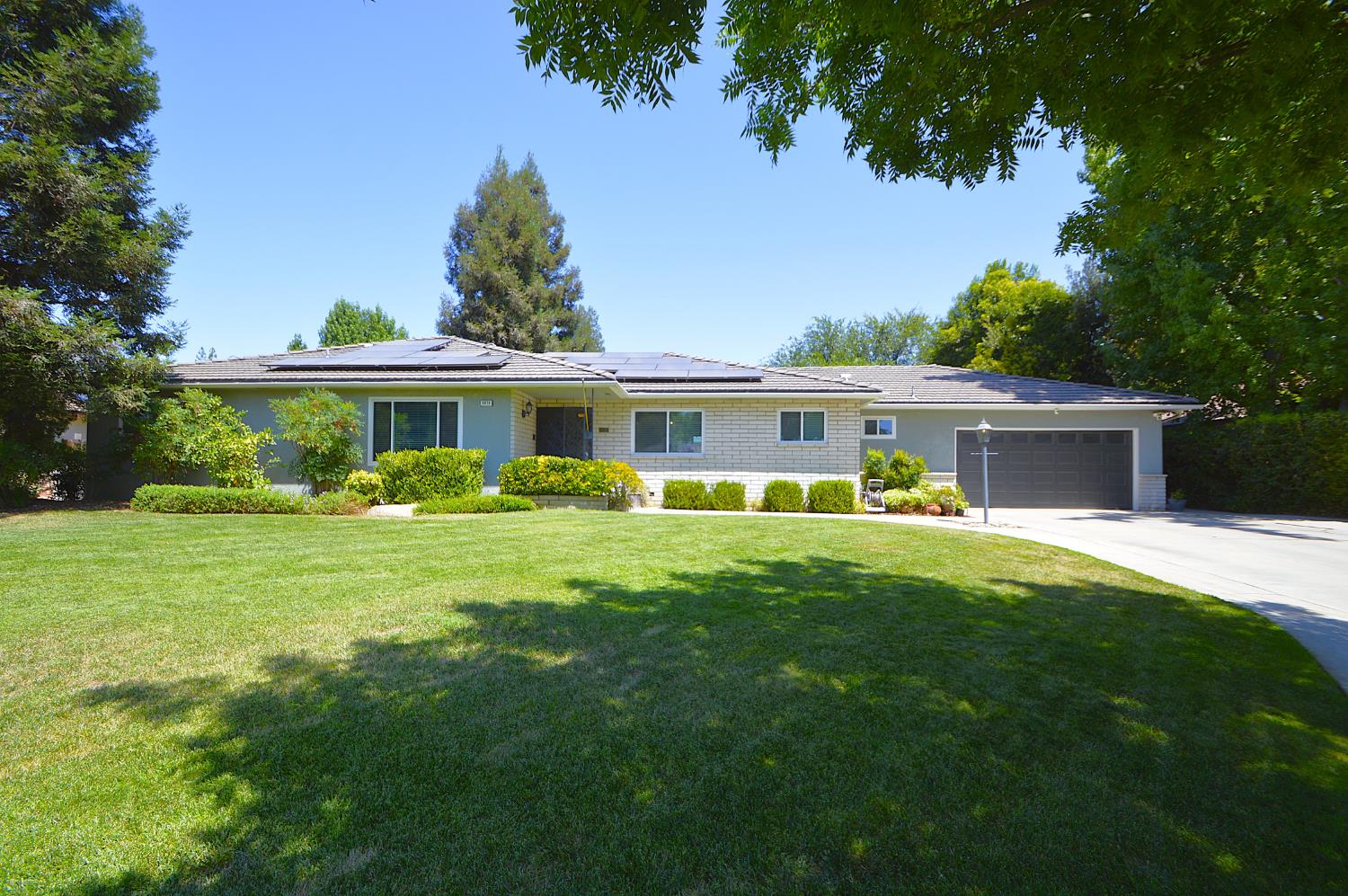 1678 W Tenaya Way, Fresno, CA 93711