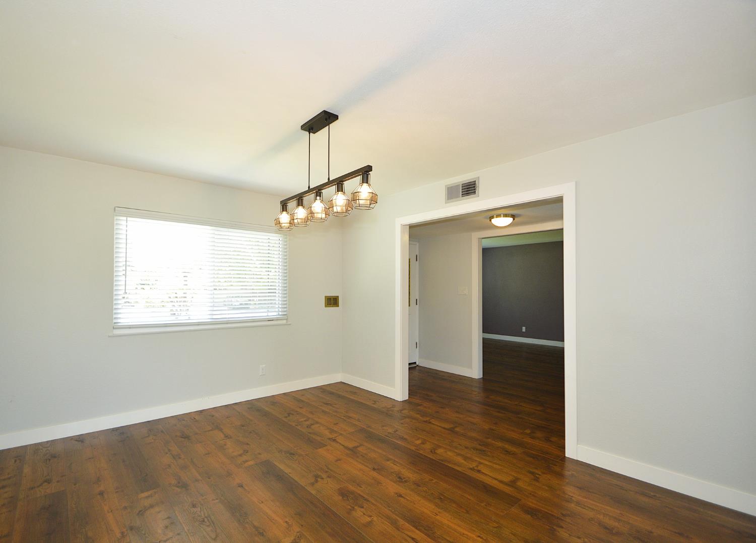 1678 W Tenaya Way, Fresno, CA 93711