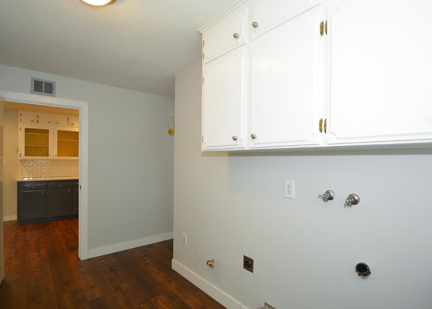 1678 W Tenaya Way, Fresno, CA 93711