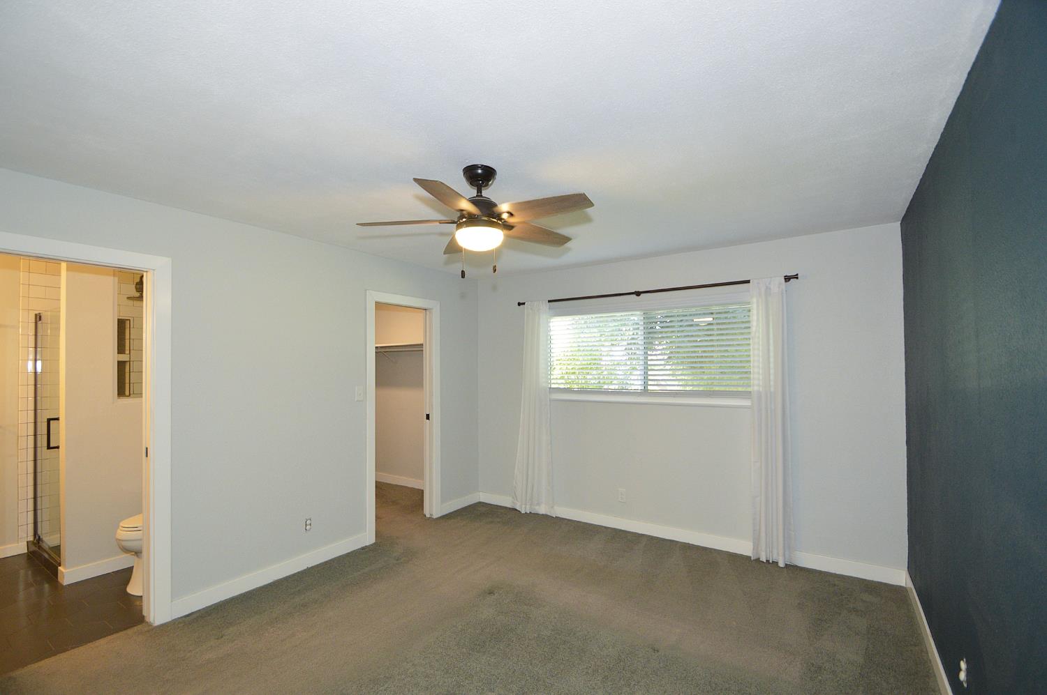 1678 W Tenaya Way, Fresno, CA 93711