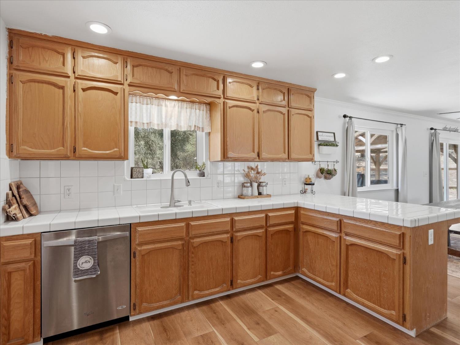 30212 N Dome Dr, Coarsegold, CA 93614