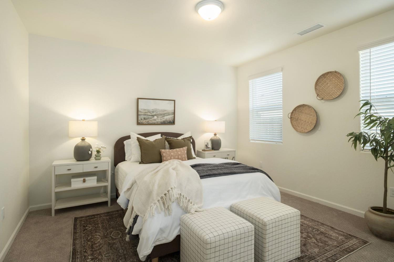 1473 Concord Way, Dinuba, CA 93618
