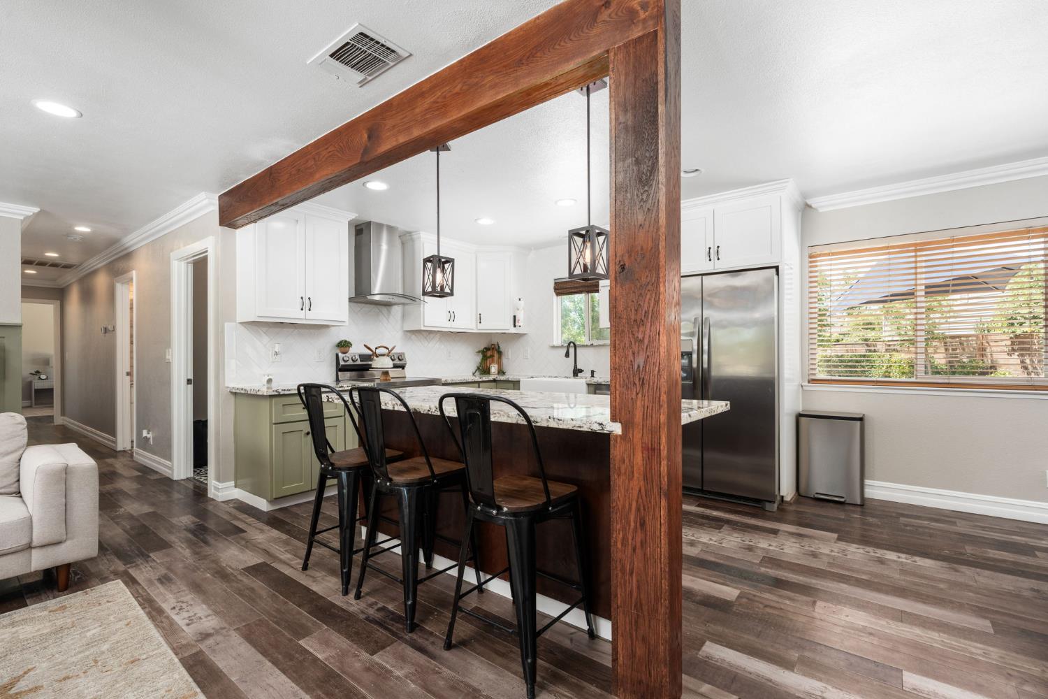 35640 John Albert Dr, Madera, CA 93636
